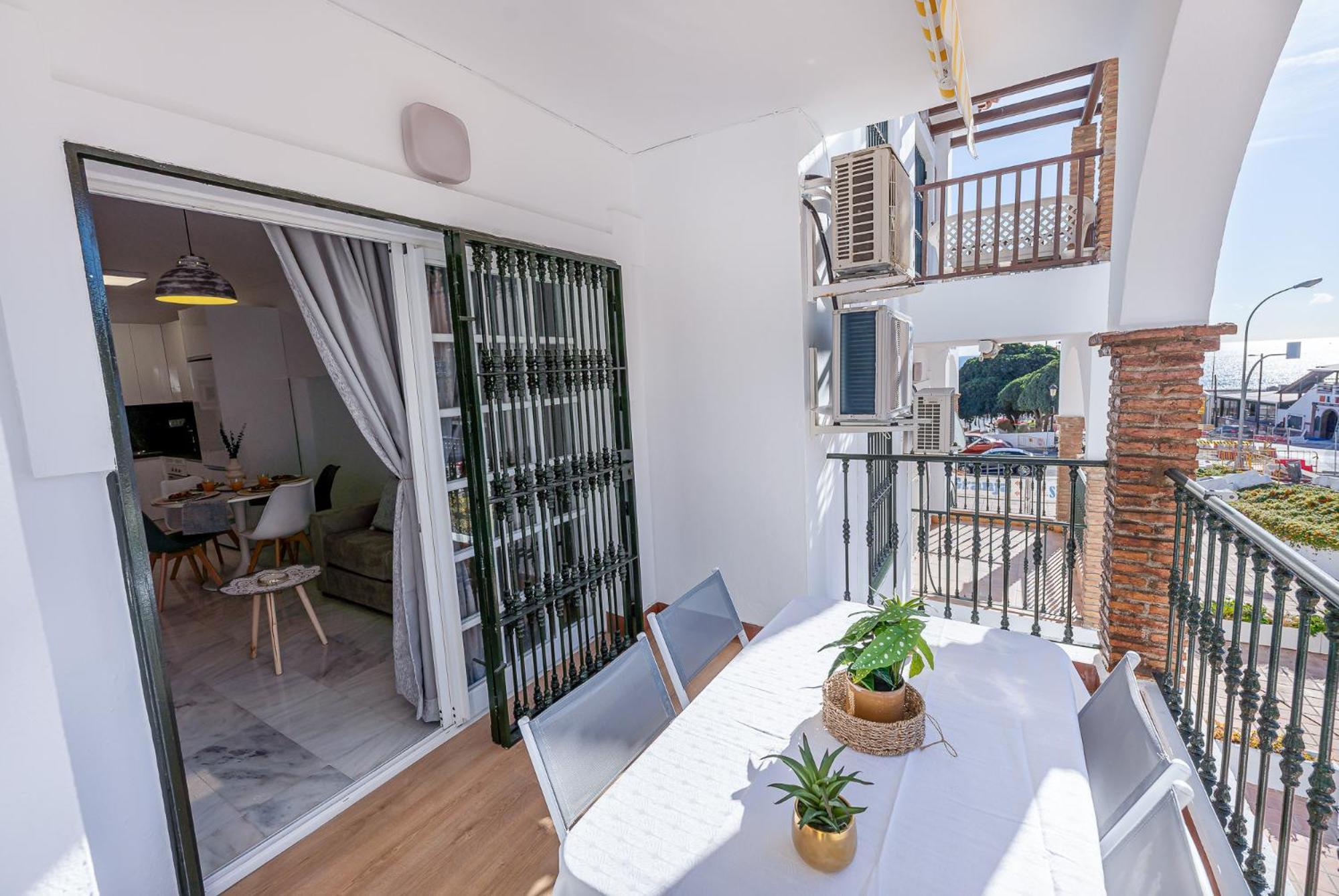 797 Holiday Rentals - Apartamento En Pueblo Quinta A 1 Min De La Playa Беналмадена Екстериор снимка