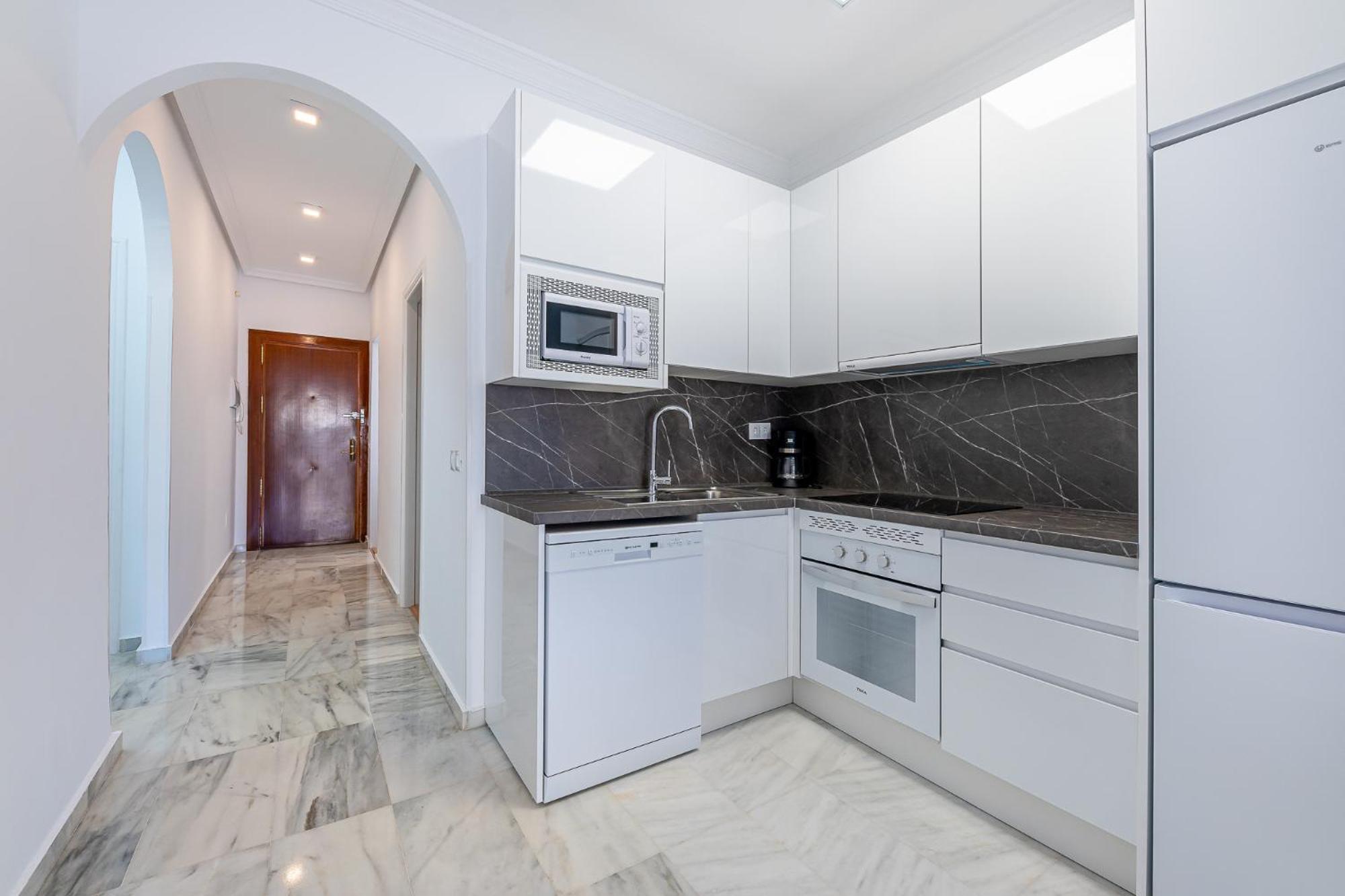 797 Holiday Rentals - Apartamento En Pueblo Quinta A 1 Min De La Playa Беналмадена Екстериор снимка